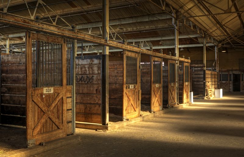 Metal Barn Construction in Kansas City, KS